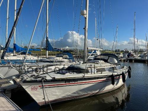 Dufour 3800 beoordelingen en specificaties